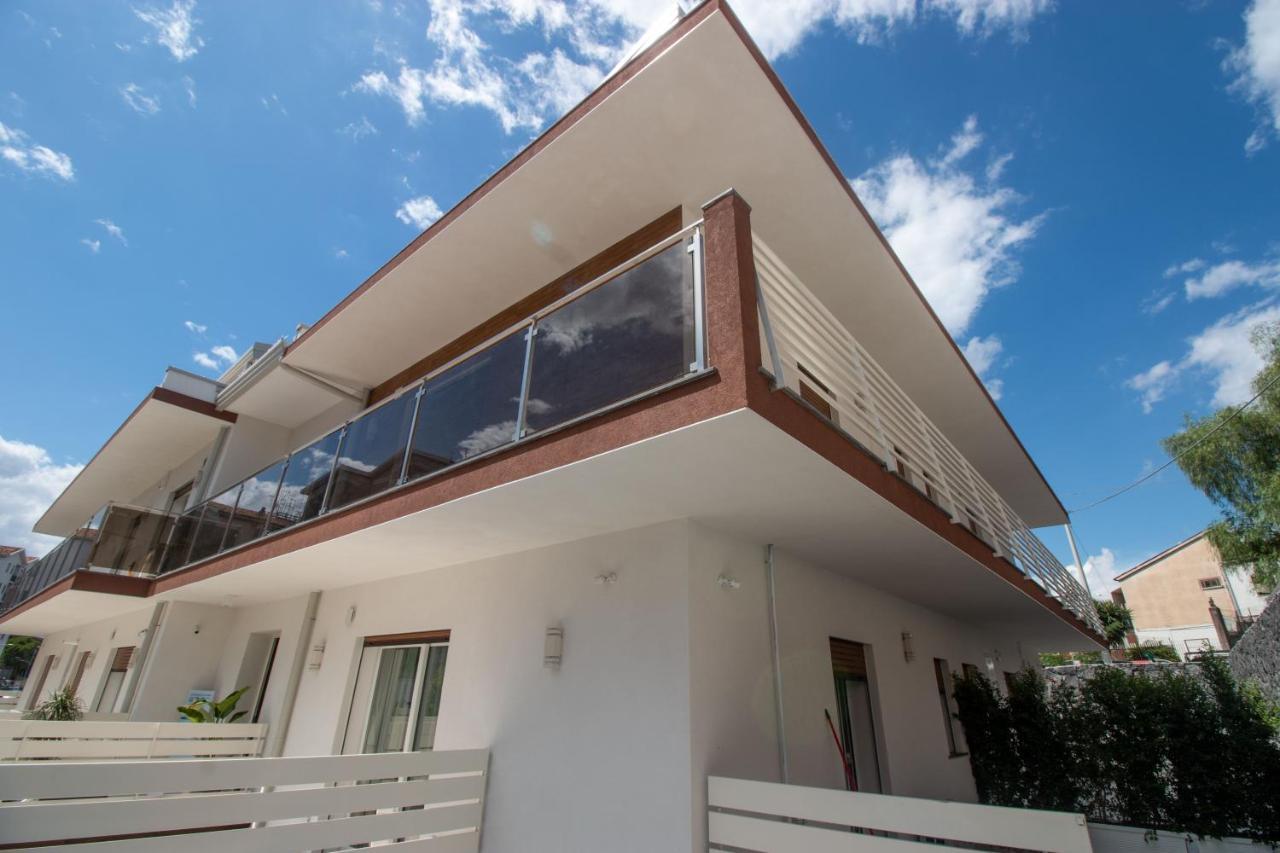 Independence House Holiday Κατάνια Εξωτερικό φωτογραφία